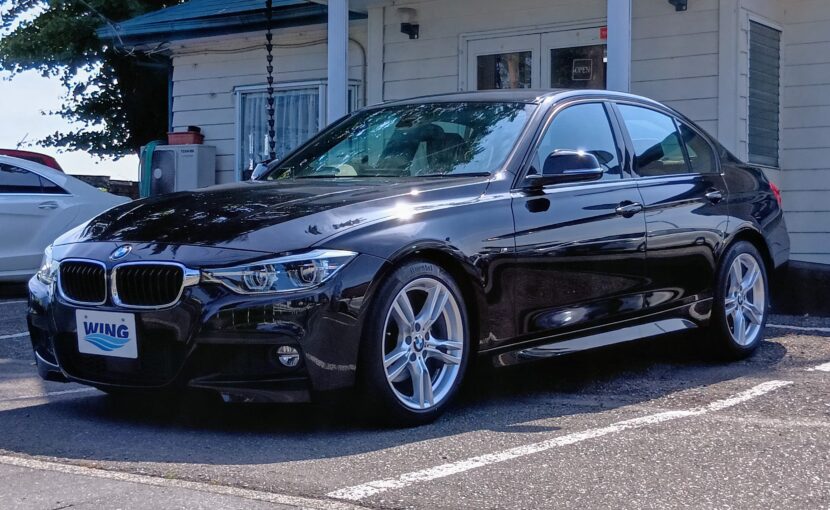 BMW320ｄ左前